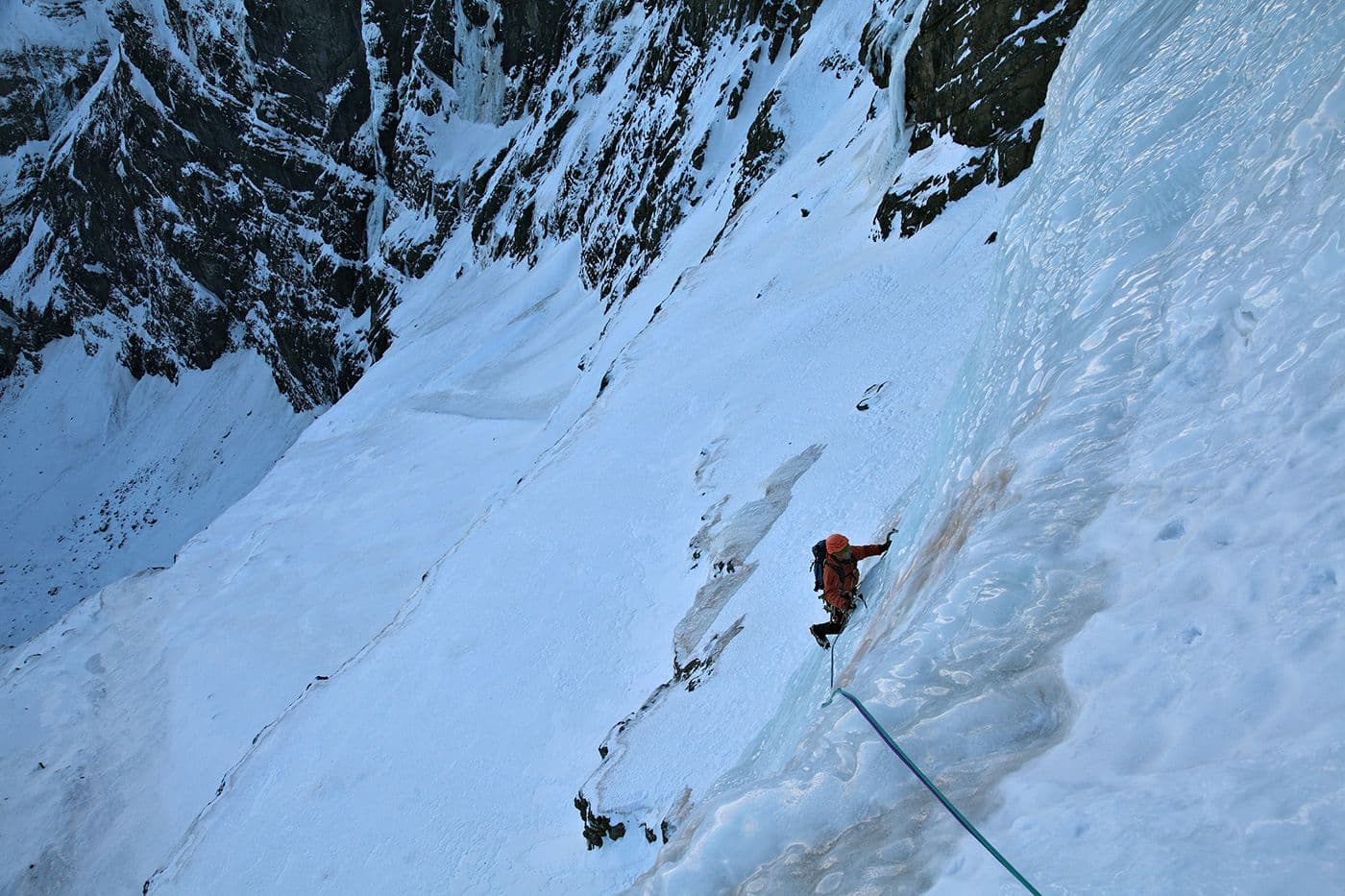Gavarnie Montée Trois Étages Hiver Sortie Casque du Marboré — photo 5