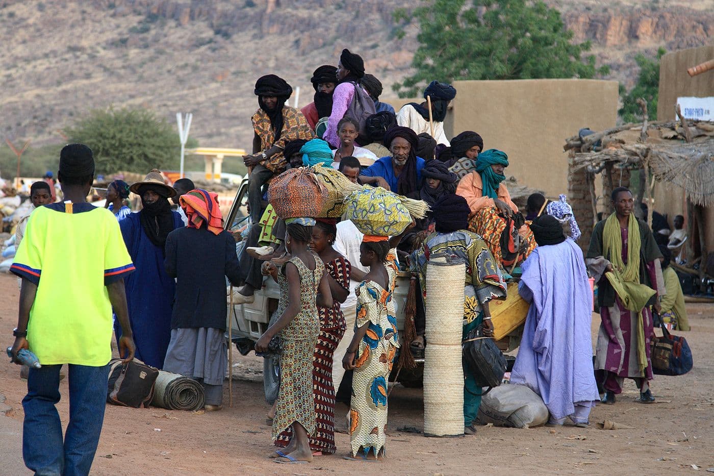 Escalade Main Fatima Garmi Hombori Mali — photo 18