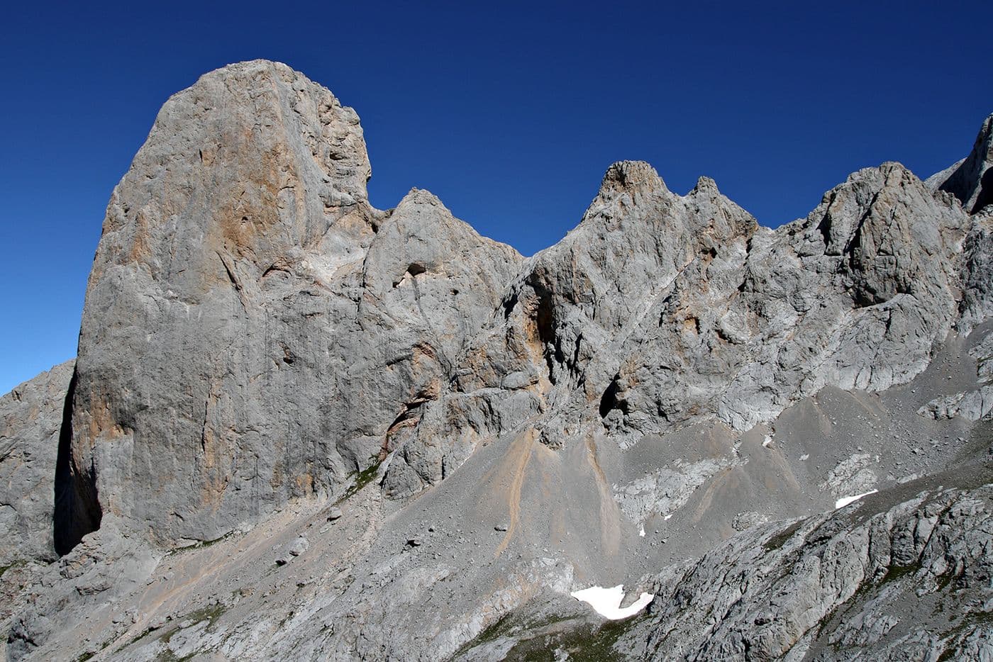 Escalades Picos de Europa — photo 3