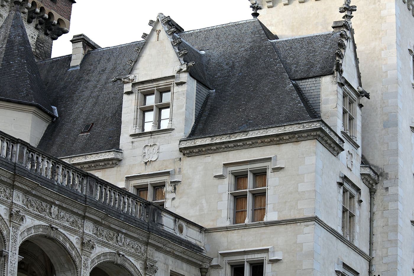 Façades Pau Château Pau — photo 3