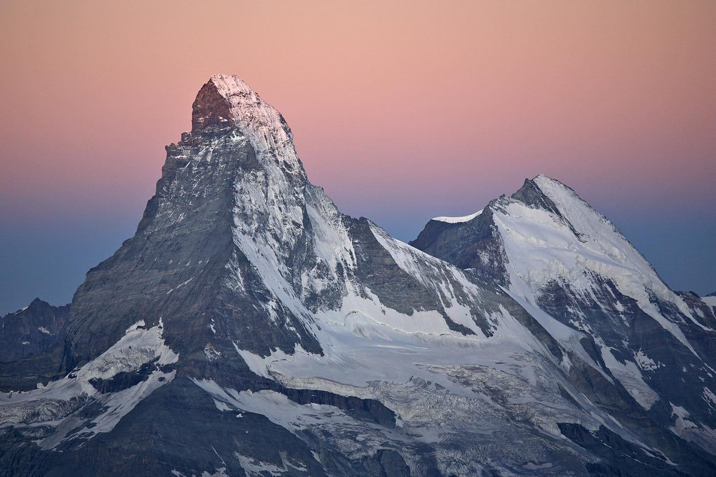 Paysage de haute montagne dans les Pyrénées